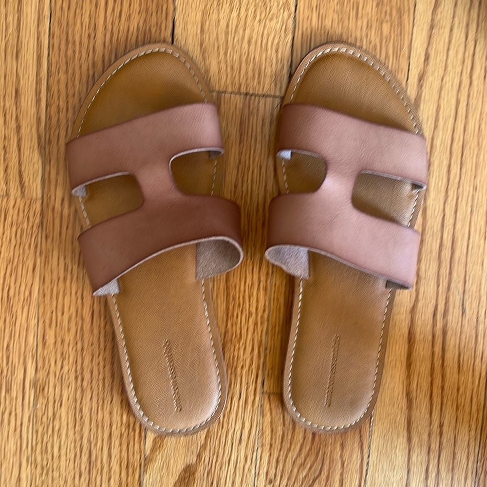Amazon essentials Sandals